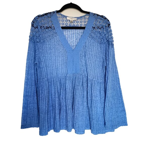 Babydoll Top Semi-Sheer Gauzy Blue Flaired Long Sleeve Lace Shoulders EUC Large - Picture 1 of 7